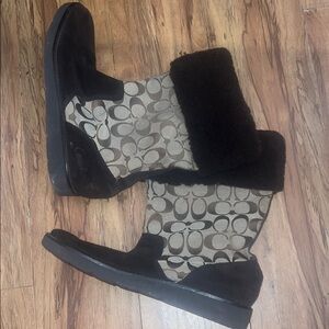 Coach Women's Black and Brown Boots